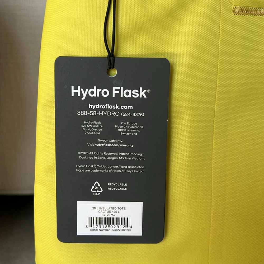 Yellow Hydro Flask Insulated Cooler Tote - Picture 10 of 13